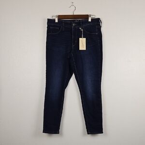 Universal Thead Women's Dark Blue Jeans